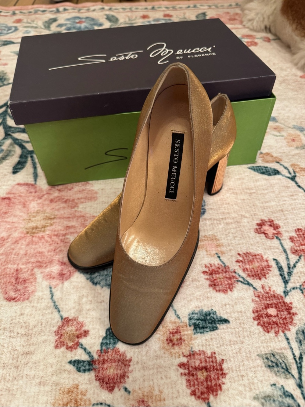 Vintage Sesto Meucci Metallic Gold Satin Round-Toe Pumps